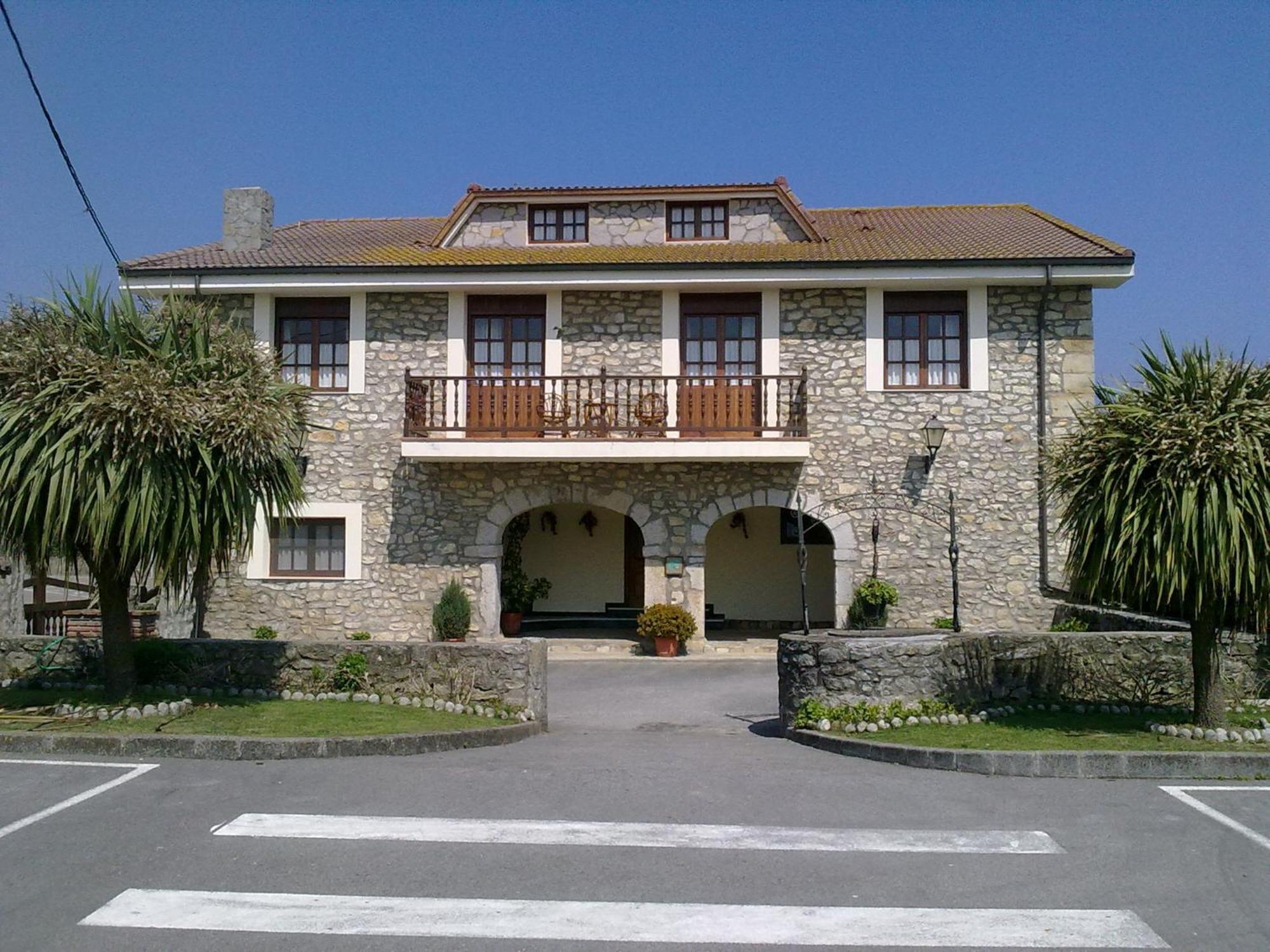 Posada Playa De Langre Langre  Zewnętrze zdjęcie