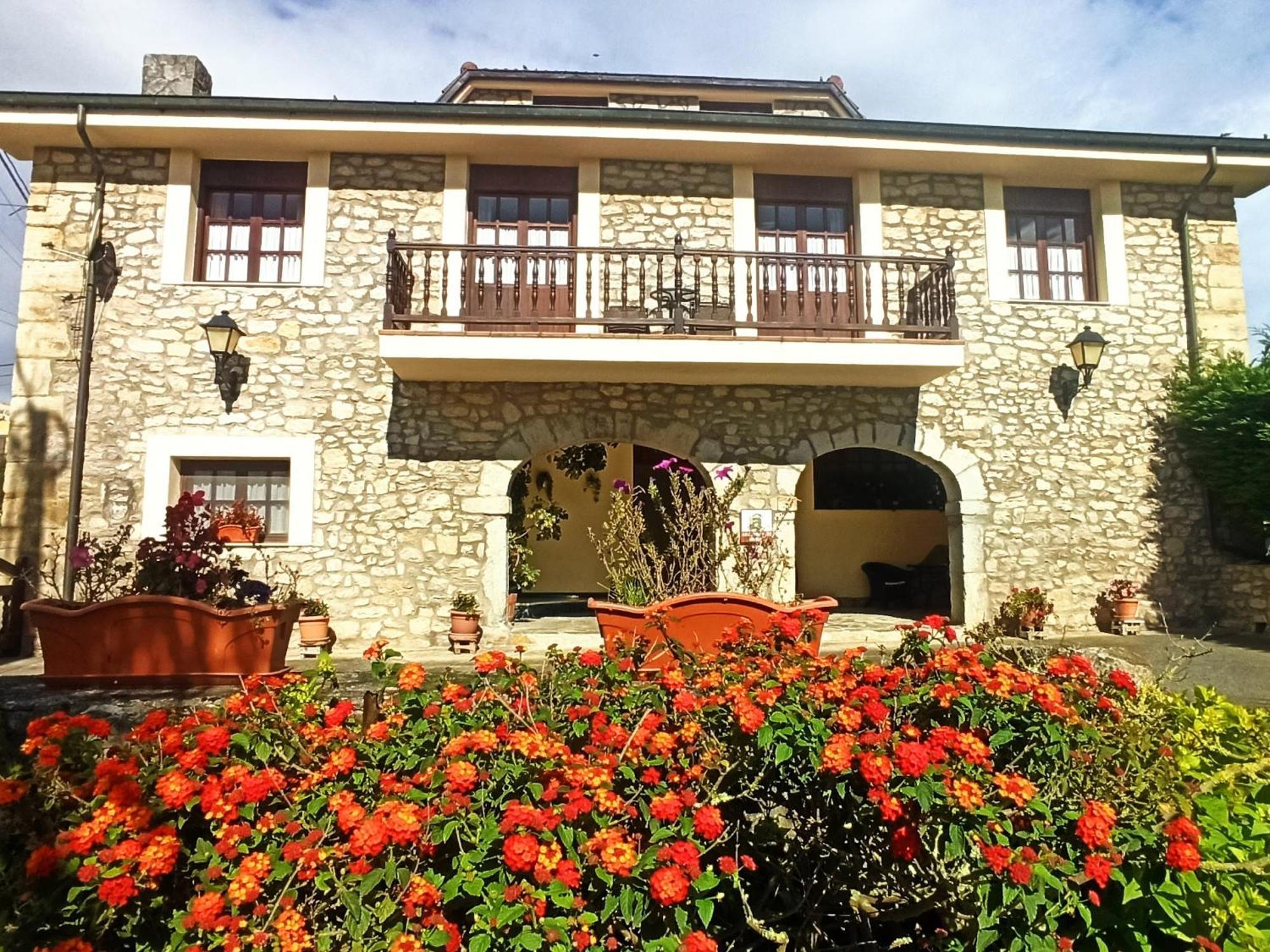 Posada Playa De Langre Langre  Zewnętrze zdjęcie